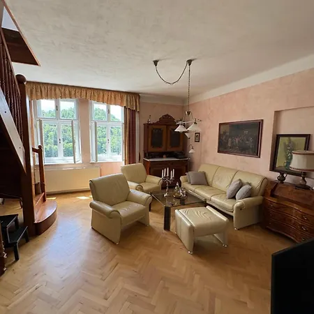 Zora With Grandhotel Pupp View Appartement 3*